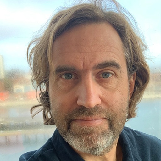 Porträttbild på Magnus Erlandsson