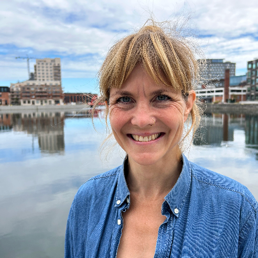 Porträttbild på Hanna Rydén